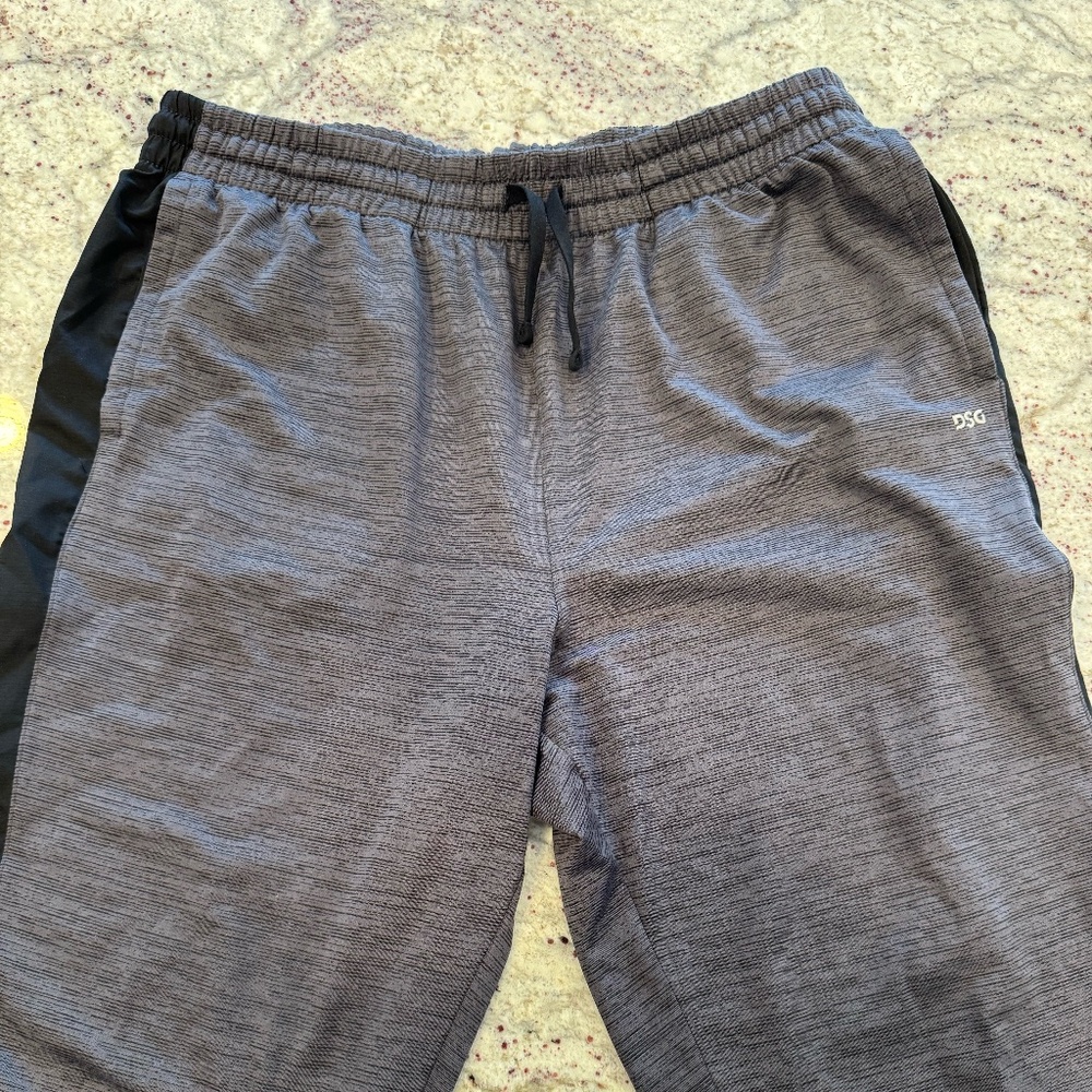 Men's DSG Joggers - Size L